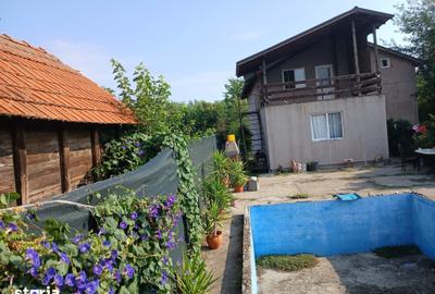 Casă cu 4 camere cu Teren 1100 Mp în Siliștea Crucii