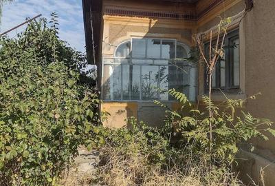 Casă cu Teren 1575 Mp în Siliștea