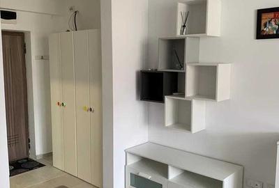 Garsonieră decomandată în Berceni