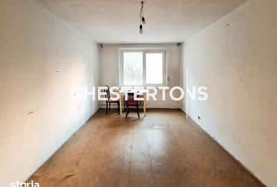 Apartament cu 3 camere semidecomandat în Pantelimon