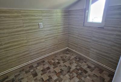 Casă cu 6 camere cu Canalizare în Central - 26