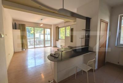 Apartament cu 2 camere decomandat în Andrei Mureșanu
