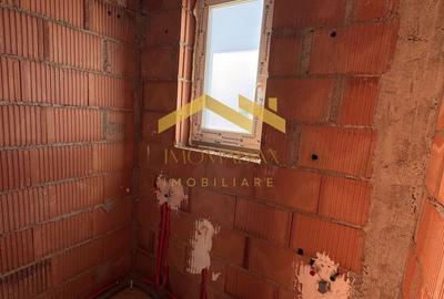 Duplex cu 3 camere cu Canalizare în Remetea Mare - 10