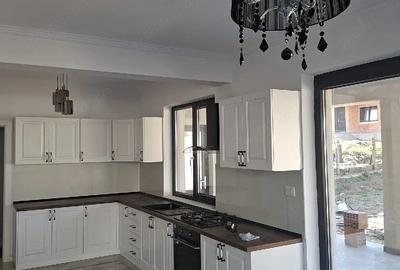 Casă cu 5 camere cu Teren 700 Mp în Dealuri Oradea - 7