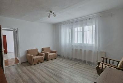 Apartament cu 2 camere semidecomandat în Nord