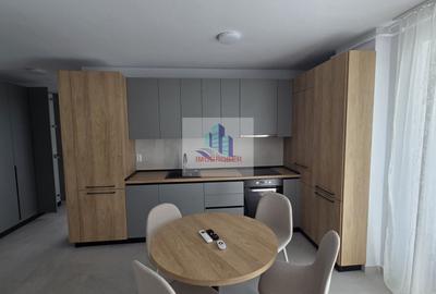 Apartament cu 2 camere semidecomandat, mobilat în Florești