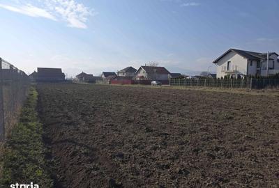 Teren de 910 mp, în Stupini - 2