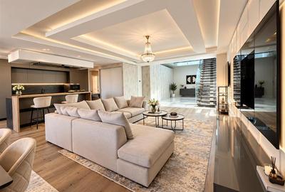 Penthouse cu 5 camere decomandat, mobilat în Herăstrău