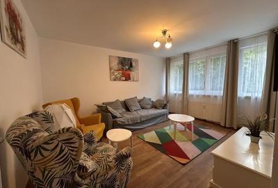 Apartament cu 2 camere decomandat în Universitate - 1
