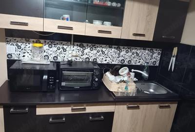 Casă cu 3 camere cu Teren 680 Mp în Central