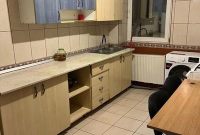 Apartament cu 3 camere în Giulești