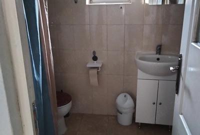 Garsonieră decomandată în Central - 4