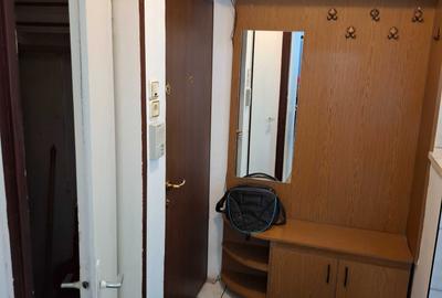Apartament cu 2 camere decomandat în Decebal