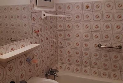 Apartament cu 2 camere decomandat în Rahova
