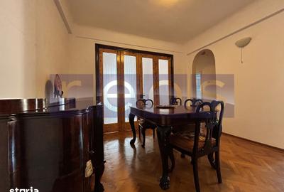 Apartament cu 4 camere decomandat în Eminescu