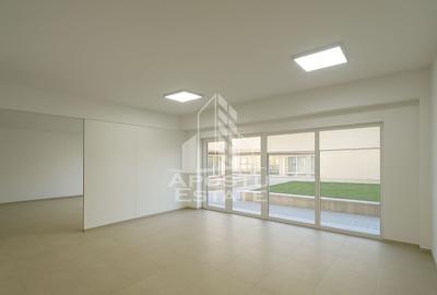 Spațiu comercial, de 120 mp, în Aradului