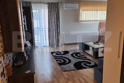 Apartament cu 3 camere decomandat, mobilat în Câmpia Turzii