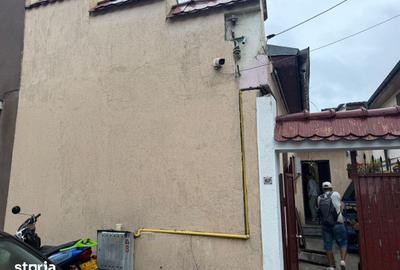 Casă cu 4 camere cu Canalizare în Colentina - 3