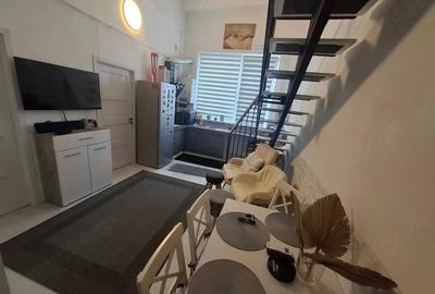 Apartament cu 4 camere nedecomandat în Central