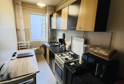 Apartament cu 2 camere semidecomandat, mobilat în Mănăștur