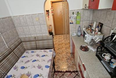 Apartament cu 2 camere semidecomandat în Vest