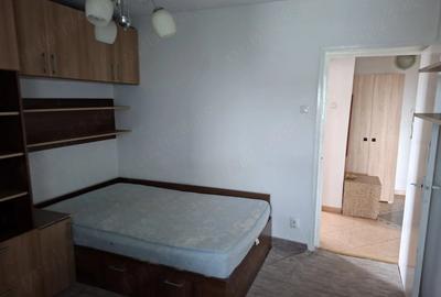 Apartament cu 2 camere decomandat în Rogerius