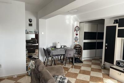 Apartament cu 2 camere decomandat în Central - 4