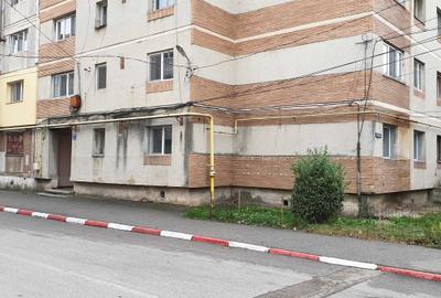 Apartament cu 2 camere decomandat în Central - 1