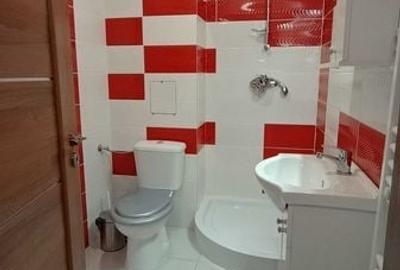 Apartament cu 3 camere în Mărăști