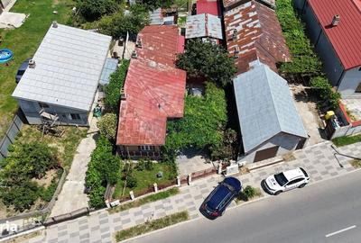 Casă cu 3 camere în Domnești