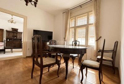 Apartament cu 3 camere în Orașul Nou