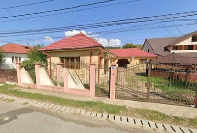 Casă individuală cu 3 camere cu Teren 600 Mp în Câmpuri