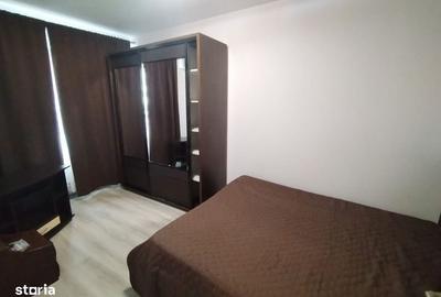 Apartament cu 2 camere decomandat în Galata