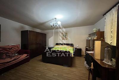 Casă cu 3 camere cu Teren 1437 Mp în Mașloc - 8
