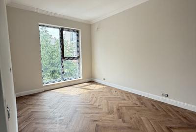 Apartament cu 3 camere decomandat în Herăstrău - 2