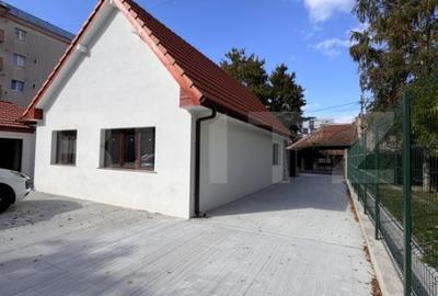 Casă individuală cu 3 camere cu Canalizare în Mărăști - 1