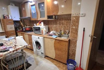 Apartament cu 2 camere decomandat în Govândari