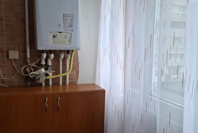 Apartament cu 2 camere decomandat în Central - 3