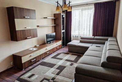 Apartament cu 3 camere semidecomandat în Rogerius