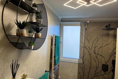 Apartament cu 2 camere decomandat în Ultracentral