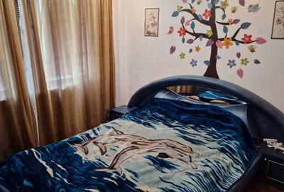 Apartament cu 3 camere decomandat în Central - 1