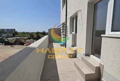 Apartament cu 3 camere decomandat în Metalurgiei