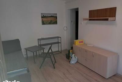 Garsonieră semidecomandată în Vasile Aaron - 3