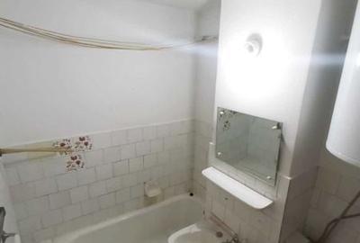 Apartament cu 2 camere decomandat în Decebal - 5