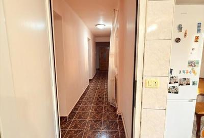 Casă individuală cu 5 camere cu Canalizare în Girocului - 19