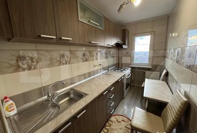 Apartament cu 3 camere semidecomandat în Calea București - 3