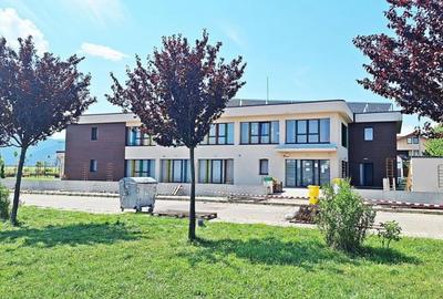 Apartament cu 3 camere decomandat în Central - 1