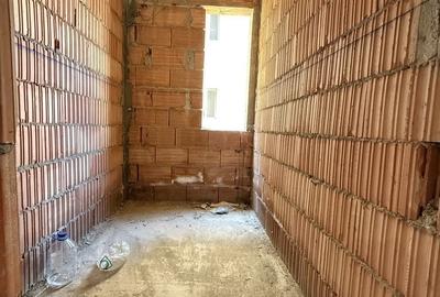 Apartament cu 3 camere în Central - 2