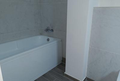 Apartament cu 3 camere semidecomandat, mobilat în Central - 4