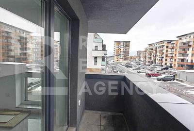 Apartament cu 3 camere în Tractorul - 2